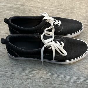 Mans Universal Threads Dark Gray Sneakers Size 11 Pre Owned Worn Once